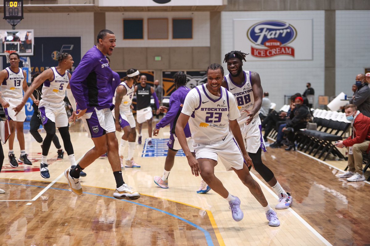 Stockton Kings vs. Ontario Clippers at Stockton Arena